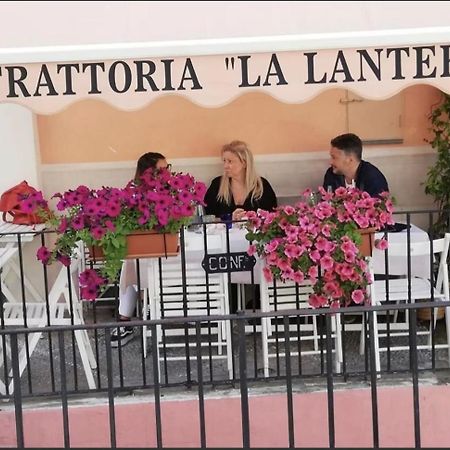 Lanterna Hotel Corniglia Buitenkant foto
